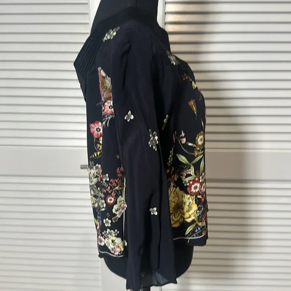 Zara Long Sleeve Flared Sleeve Floral Top – Black with Multi-Color Floral Design - Picture 6 of 8